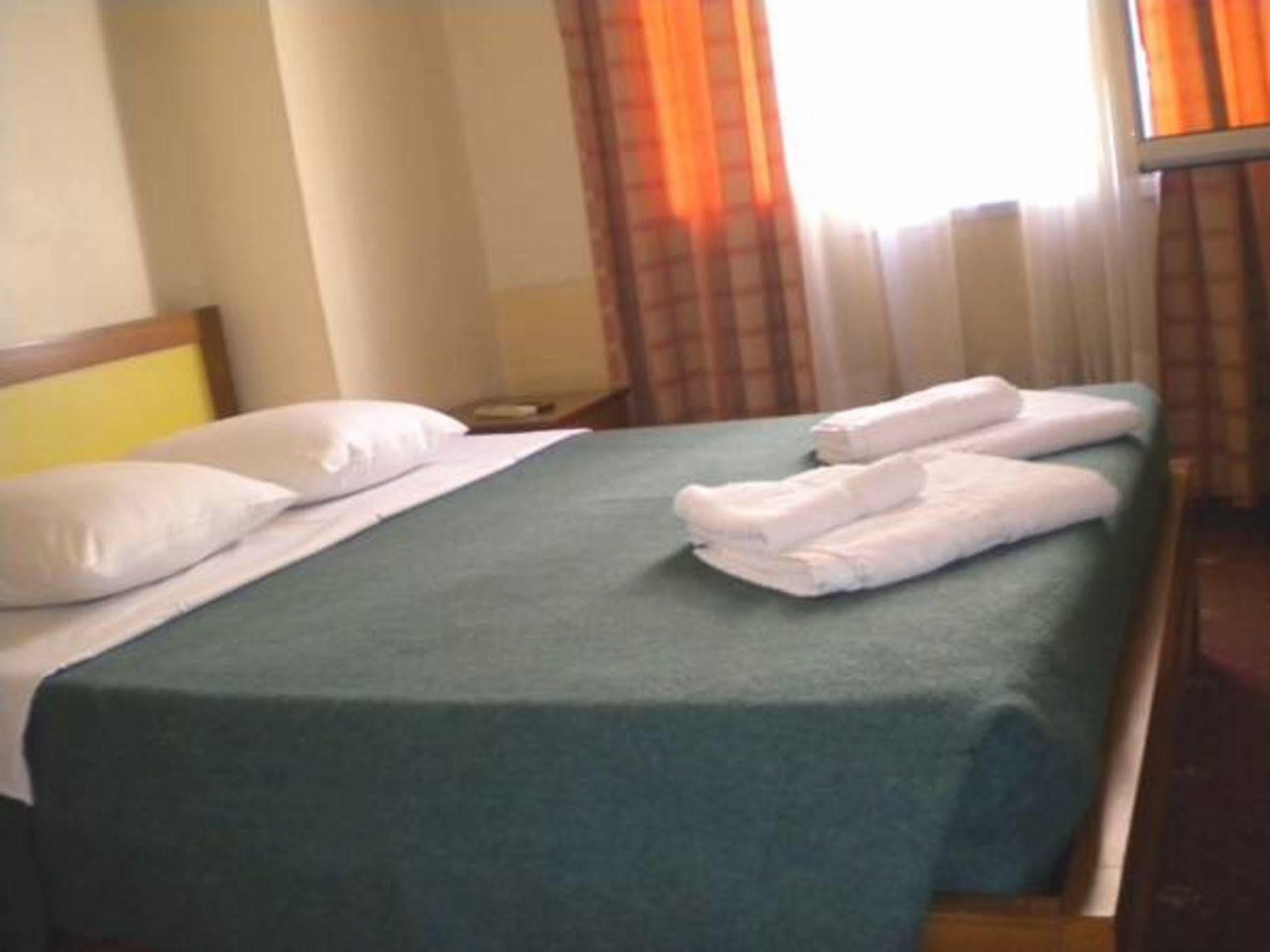 Athens Moka Hotel エクステリア 写真
