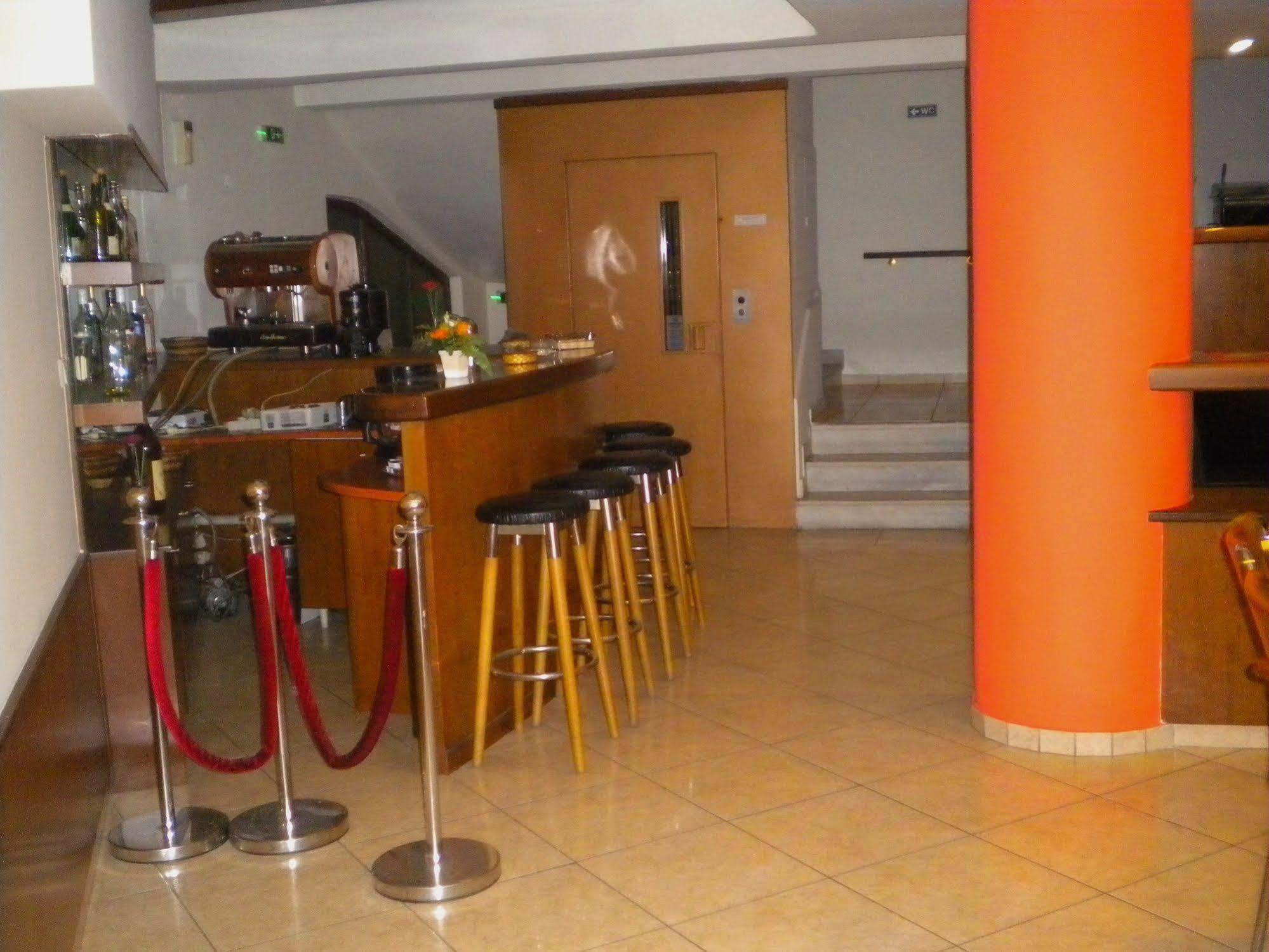 Athens Moka Hotel エクステリア 写真